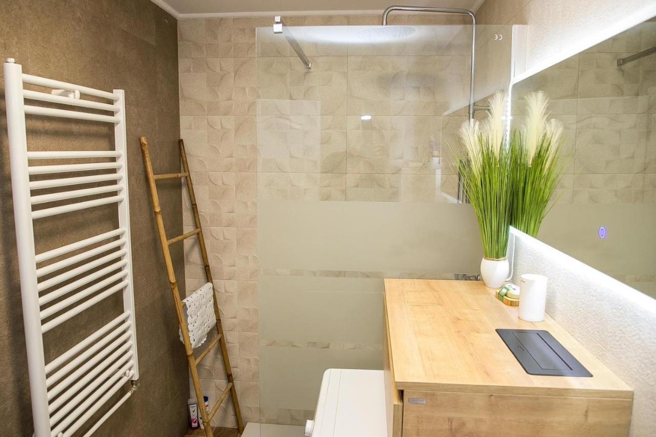 Studio Apartman Avenija *** Slavonski Brod Eksteriør billede