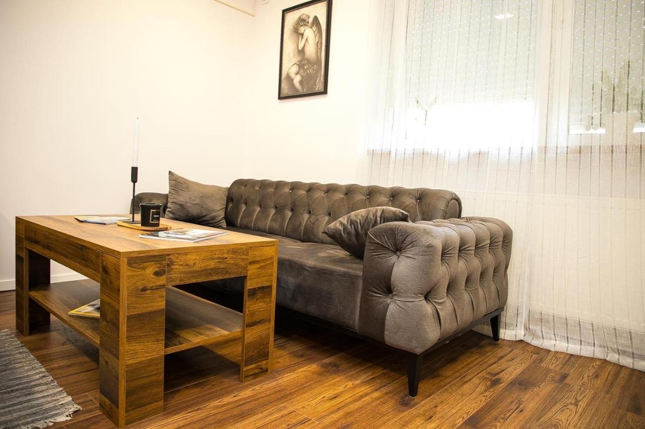 Studio Apartman Avenija *** Slavonski Brod Eksteriør billede